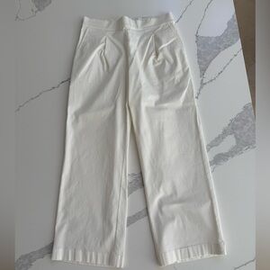 J.McLaughlin cream cotton pants with stretch. Ankle length. NWT